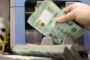 الدولار بمئة ألف.. من يسبق التسوية أم الفوضى؟