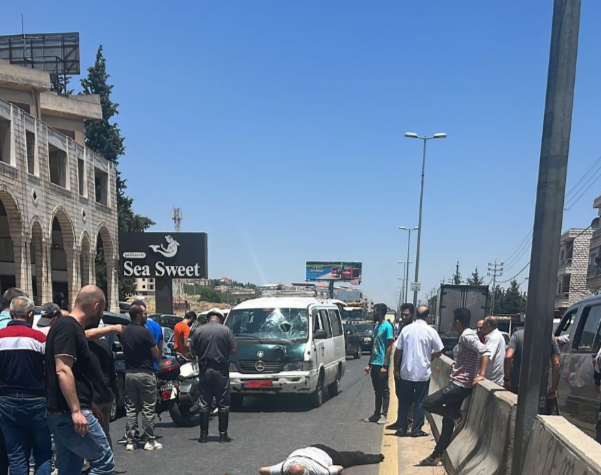 بالصور - ثلاثة قتلى نتيجة حادثي صدم على جسر دوحة الحص وعلى أوتوستراد زحلة!