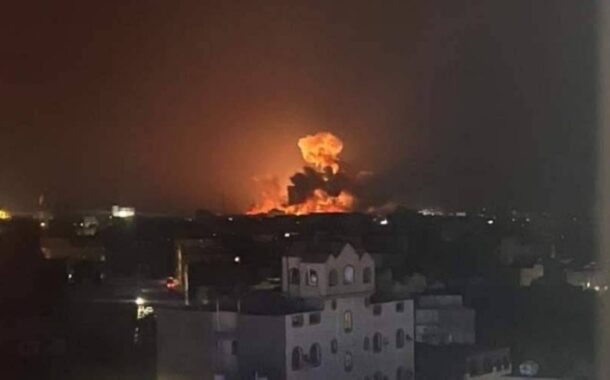ما الذي يحدث في البحر الأحمر؟ وهل ستأخد الحرب على غزة منحًى جديدًا بالتوسع بعد استهداف اليمن؟ (بقلم محمد السيد)
