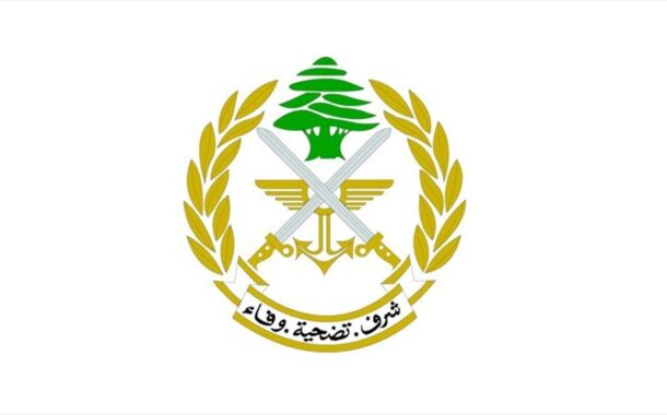 الجيش: توقيف مواطنَين للاشتباه بارتكابهما جريمة قتل