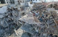 صور | بنايات حولتها الصواريخ الإيرانية إلى ركام