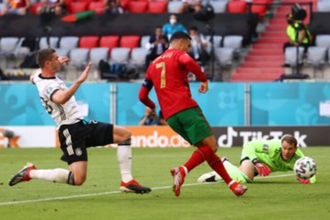 رونالدو يكسر عقدة ألمانيا.. ويقود البرتغال لنهائي دوري الأمم