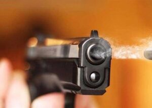 في شحيم : اطلق النار على طفلته الوحيدة وأنهى حياته