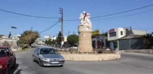 القليعة تدفع الثمن مجددًا… ونجاة عائلة بأعجوبة بعد سقوط صاروخ على منزل مأهول